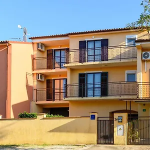 Silvana 74 Apartment Pula