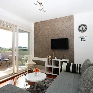 Antinov Apartment Zadar