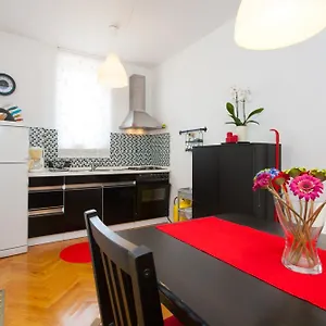 Premium Apartment